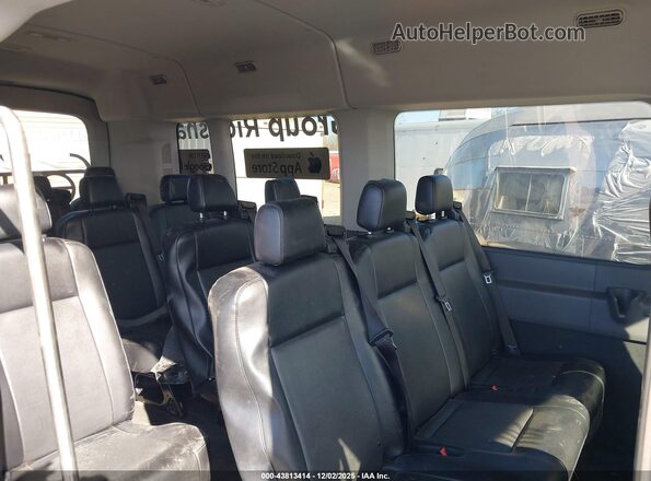 1FBAX2C84PKB96265 2024 FORD PASSENGER Black VIN կոդի պիտակի տեսք