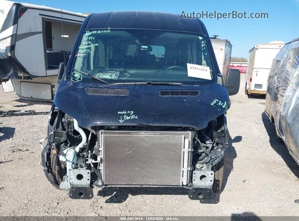 1FBAX2C84PKB96265 2024 FORD PASSENGER Black Սալոնի հետևի տեսք