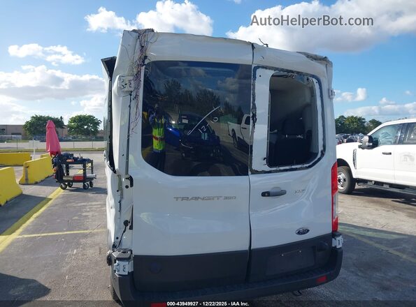 1FBAX2C84RKA51939 2024 FORD PASSENGER White Vista frontal