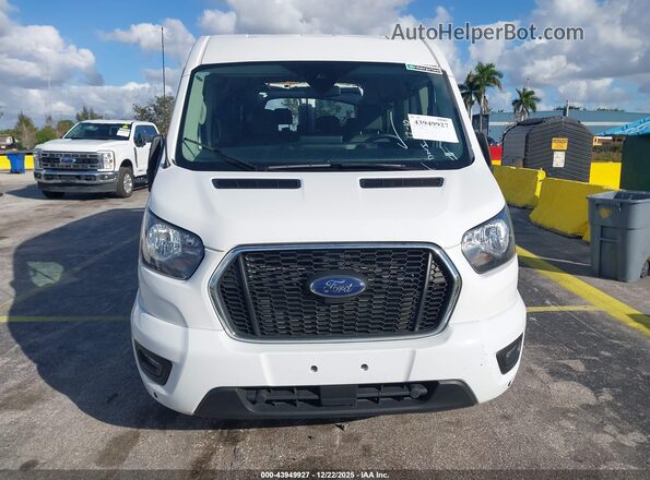 1FBAX2C84RKA51939 2024 FORD PASSENGER White Vista del cuadro de instrumentos