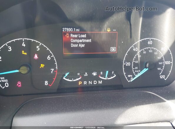 1FBAX2C84RKA51939 2024 FORD PASSENGER White Vista de los asientos traseros