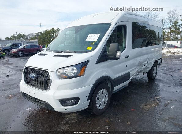 1FBAX2C87SKA39709 2025 FORD PASSENGER White Przód lewy