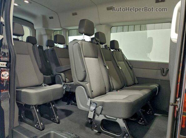 1FBAX2C87TKA08400 2026 FORD TRANSIT Black უკანა სალონის ხედი