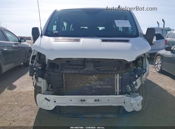 1FBAX2Y84RKA12759 2024 FORD PASSENGER White Սալոնի հետևի տեսք