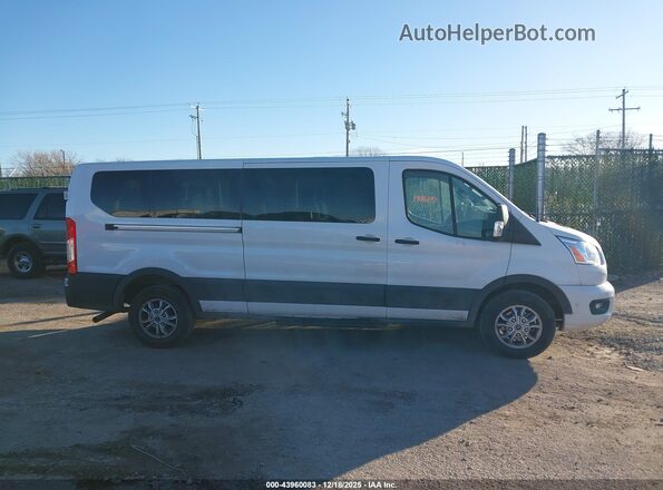 1FBAX2Y85MKA66046 2021 FORD PASSENGER White უკანა სალონის ხედი