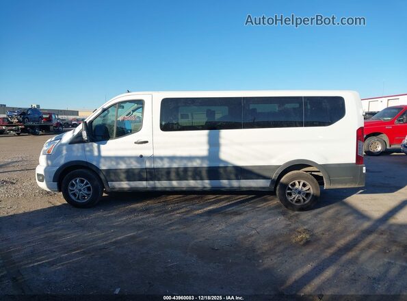 1FBAX2Y85MKA66046 2021 FORD PASSENGER White სალონის 360-გრადუსიანი ხედი