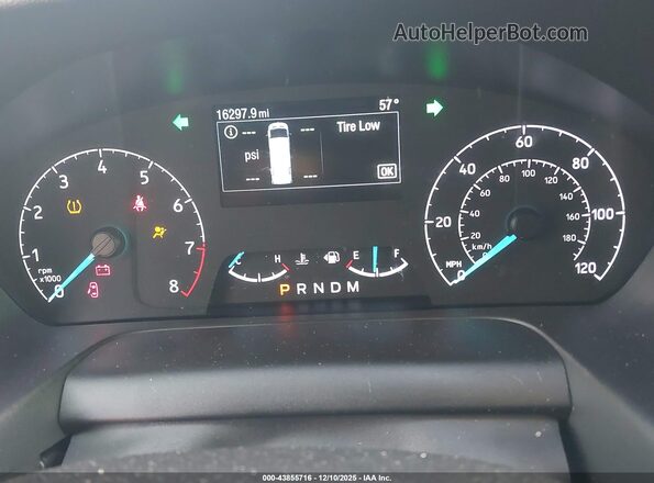 1FBAX2Y85RKB29878 2024 FORD PASSENGER White Դիմացի տեսք