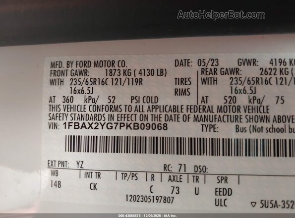 1FBAX2YG7PKB09068 2023 FORD PASSENGER White Շարժիչի բաժամունքի տեսք