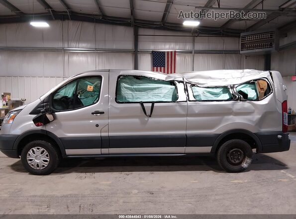 1FBZX2YM3HKA51079 2017 FORD TRANSIT-350 White 360 interior view