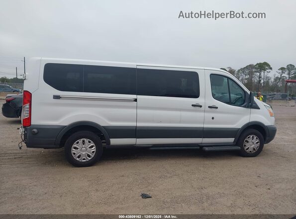 1FBZX2YM4HKA47297 2017 FORD TRANSIT-350 White 