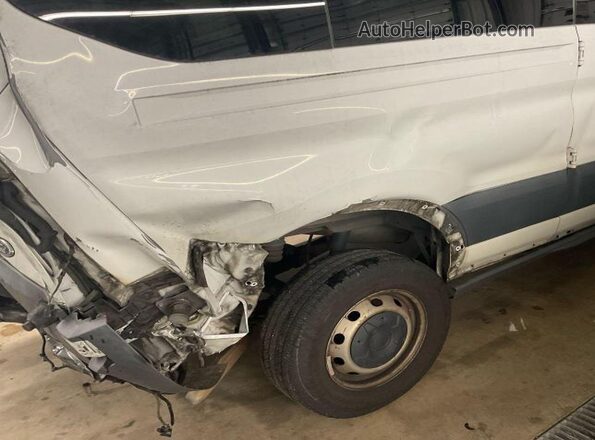 1FBZX2ZM0GKA57077 2016 FORD TRANSIT-350  Вид панели приборов