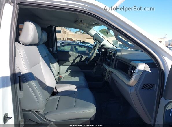 1FD7X2AA9REE90320 2024 FORD F-250 White Սալոնի դիմացի տեսք