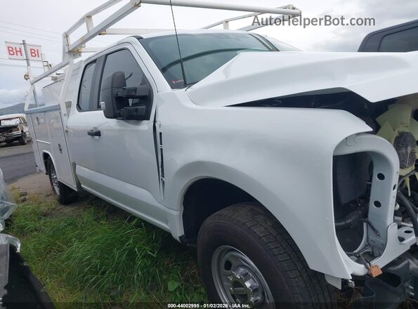 1FD7X2AA9REE90320 2024 FORD F-250 White Սալոնի 360 աստիճան տեսք