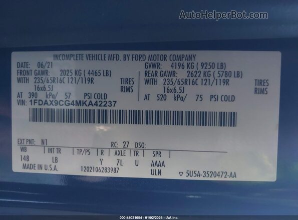 1FDAX9CG4MKA42237 2021 FORD PASSENGER Blue Widok komory silnika