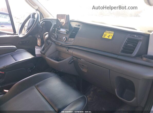 1FDBF6Z82MKA43036 2021 FORD TRANSIT-350 White Вид салону спереду