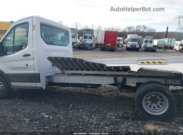 1FDBF6Z89RKA07836 2024 FORD TRANSIT-350 White Widok wnętrza 360 stopni