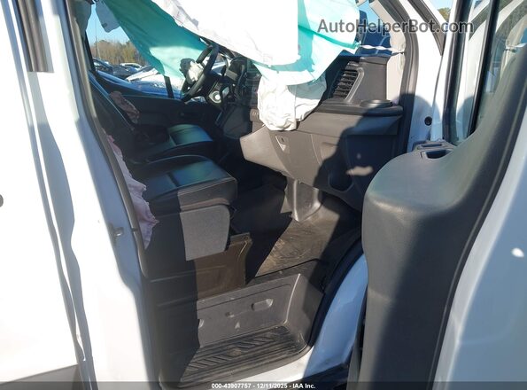 1FDZK1C84LKB00938 2020 FORD PASSENGER White Սալոնի դիմացի տեսք