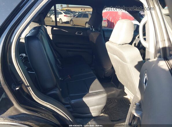 1FM5K8AR2JGA32223 2018 FORD POLICE INTERCEPTOR Black Widok naklejki z numerem VIN
