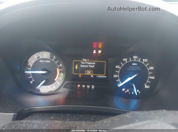 1FM5K8AR5GGA47243 2016 FORD UTILITY POLICE INTERCEPTOR White Вид задніх сидінь