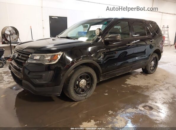 1FM5K8AR5HGA79014 2017 FORD UTILITY POLICE INTERCEPTOR Black წინა მარცხენა ხედი სამი მეოთხედიდან