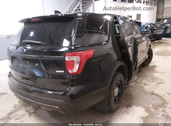 1FM5K8AR9GGA77863 2016 FORD UTILITY POLICE INTERCEPTOR Черный Задняя правая четверть