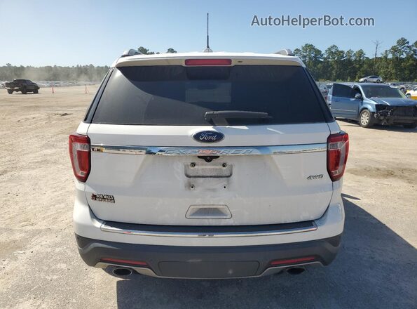1FM5K8D83JGA56856 2018 FORD FORD EXPLORER White Rear view