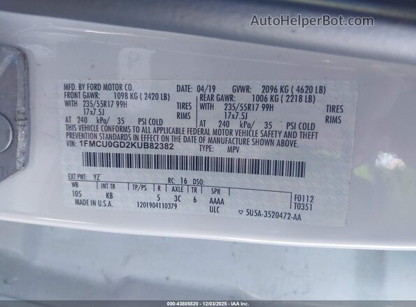 1FMCU0GD2KUB82382 2019 FORD ESCAPE White Vista del compartimento del motor