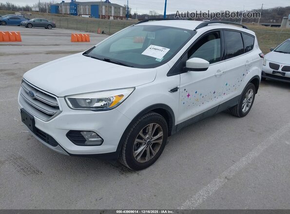 1FMCU9GD3JUC69601 2018 FORD ESCAPE White Առջևի ձախ երեք քառորդ տեսարան