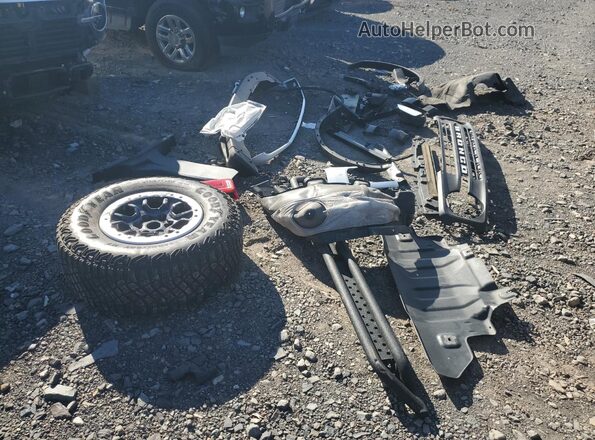 1FMDE5BH6NLB48657 2022 FORD BRONCO White VIN կոդի պիտակի տեսք