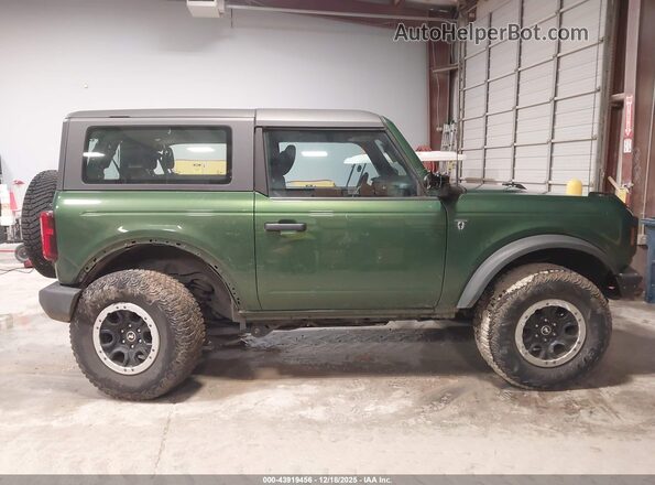 1FMDE5CH5PLB27476 2023 FORD BRONCO Зеленый Вид задней части салона
