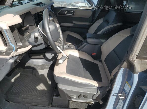 1FMEE5DPXPLB37978 2023 FORD BRONCO Blue Front interior view
