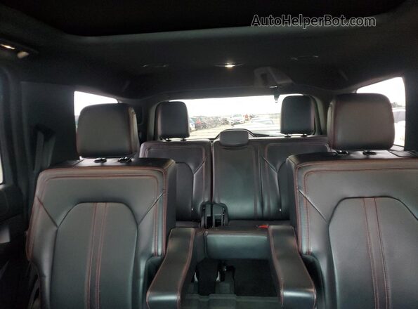 1FMJU2AT3NEA03655 2022 FORD EXPEDITION Black Widok tylnych siedzeń