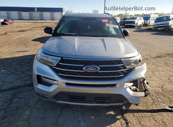 1FMSK8DH5RGA39006 2024 FORD FORD EXPLORER Silver Front view