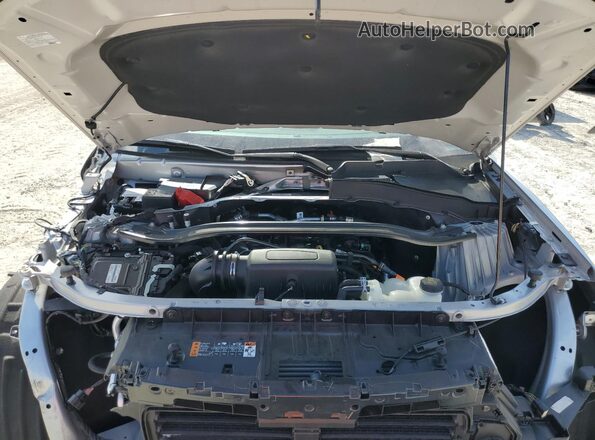 1FMSK8FH8RGA75611 2024 FORD FORD EXPLORER Silver Vista del compartimento del motor