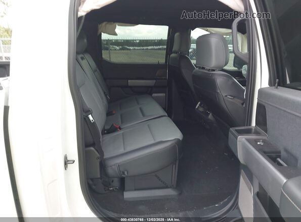 1FT6W1EV2NWG03216 2022 FORD F-150 LIGHTNING White VIN կոդի պիտակի տեսք
