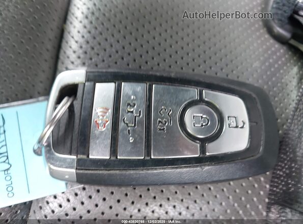 1FT6W1EV2NWG03216 2022 FORD F-150 LIGHTNING White Առջևի վահանակի տեսք