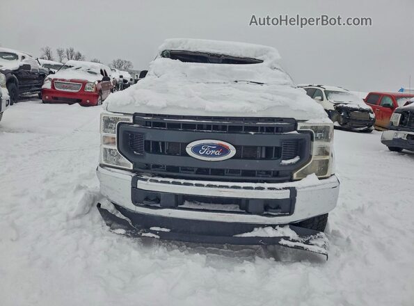 1FT7W2B61NEF28683 2022 FORD F250 White Widok z przodu