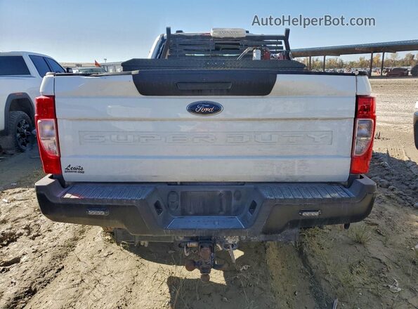 1FT7W2B64NEE90589 2022 FORD F250 White Rear view
