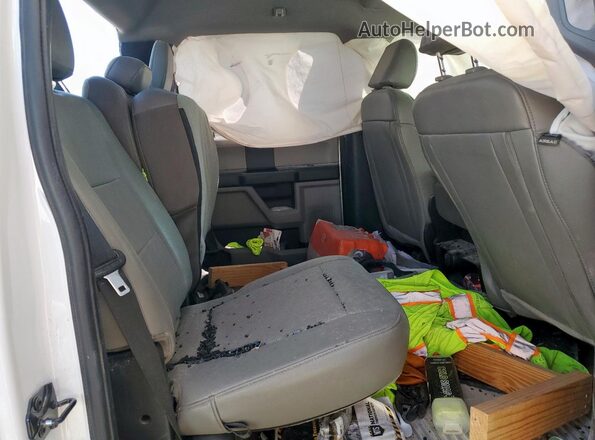 1FT7W2B64NEE90589 2022 FORD F250 White Rear seats view
