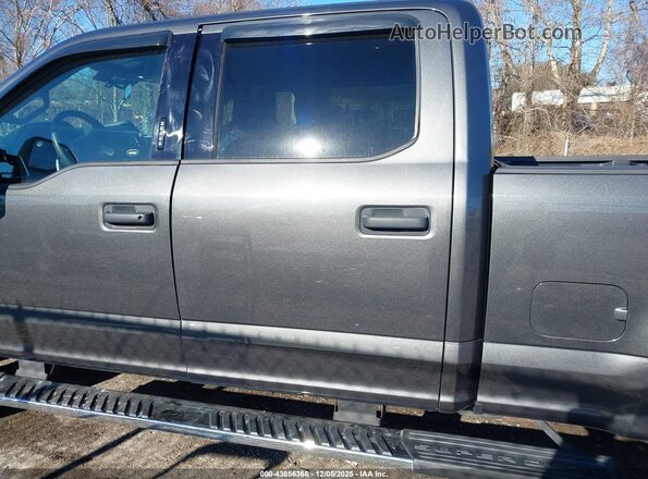 1FT7W2B68JEB24628 2018 FORD F-250 Gray 