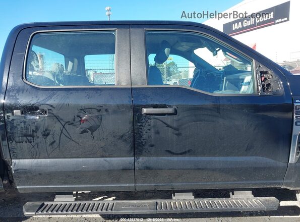 1FT7W2BA1TEC72191 2026 FORD F-250 Black Widok wnętrza 360 stopni