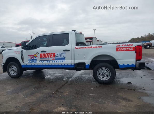 1FT7W2BA3SED38061 2025 FORD F-250 Белый Панорамный вид салона 360°