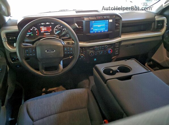 1FT7W2BA6PEC13899 2023 FORD F250 White Dashboard view