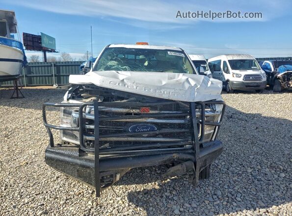 1FT7W2BN5NED10446 2022 FORD F250 White Widok z przodu