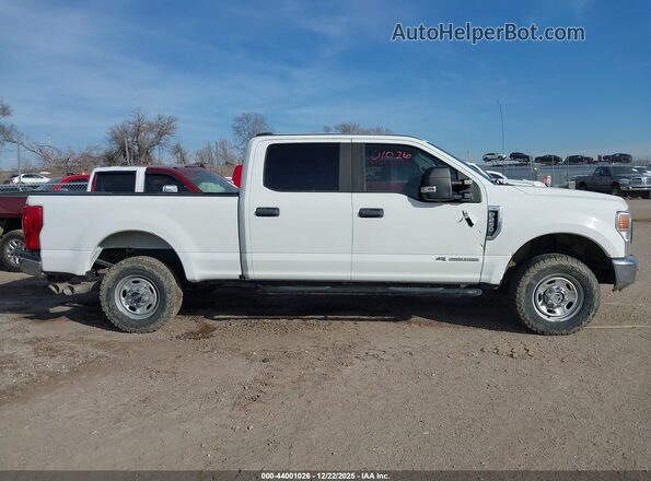 1FT7W2BT3LED37379 2020 FORD F-250 Белый Вид задней части салона
