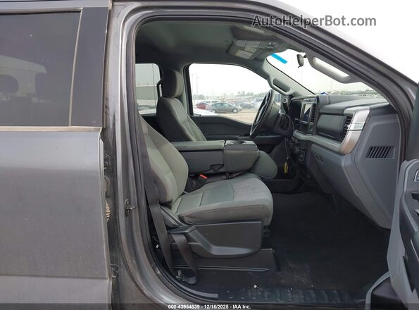 1FT7W2BT4SEC53277 2025 FORD F-250 Gray Widok wnętrza z przodu