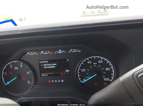 1FT7W2BT4SEC53277 2025 FORD F-250 Gray Widok tylnych siedzeń