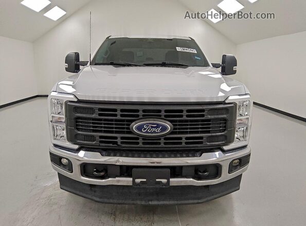 1FT7W2BT5REC54996 2024 FORD F250 Белый Вид спереди