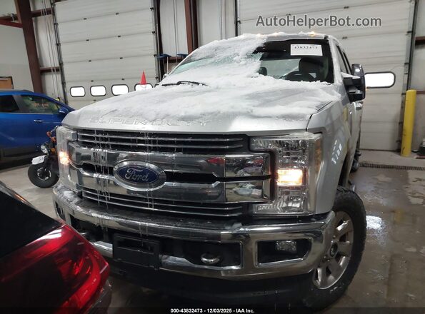 1FT7W2BT7JEB09804 2018 FORD F-250 Silver Вид щитка приладів