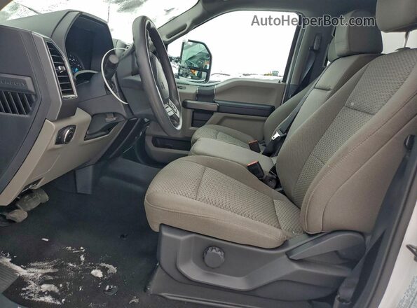 1FT7W2BT8NEG42346 2022 FORD F250 White Widok wnętrza z przodu